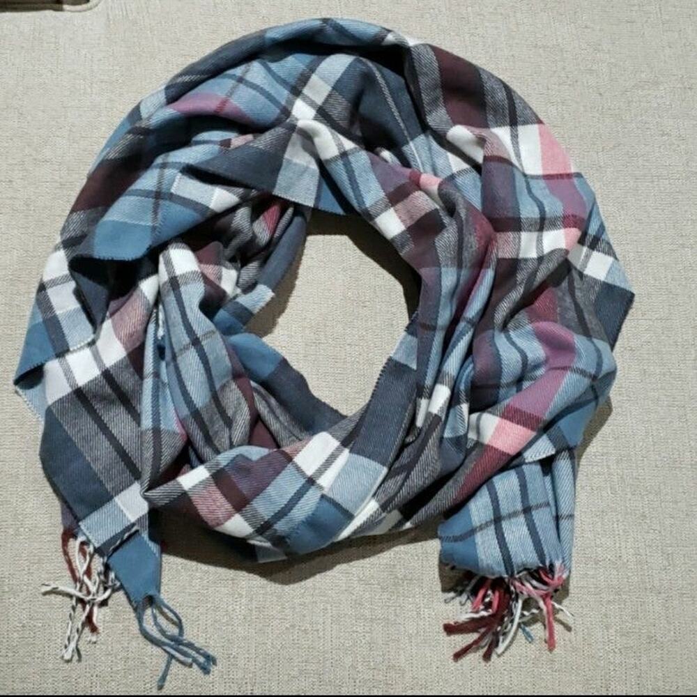 GAP Soft Oversized Plaid Scarf - Blue &Pink Tartan Blanket Wrap with Fringe